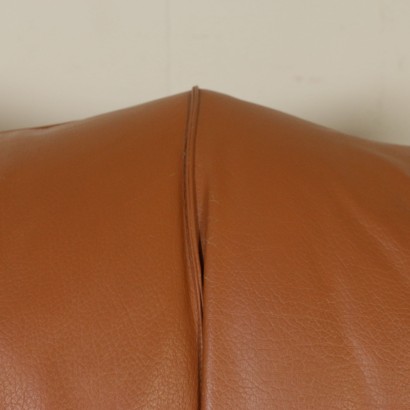 Sofá Mario Bellini, mario bellini, muñecas bellini, muñecas mario bellini, producción b & b italia, b & b italia, bellini para b & b italia