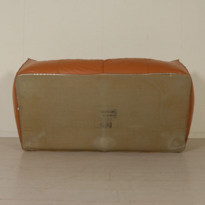 Sofá Mario Bellini, mario bellini, muñecas bellini, muñecas mario bellini, producción b & b italia, b & b italia, bellini para b & b italia