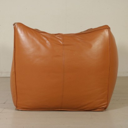 Sofá Mario Bellini, mario bellini, muñecas bellini, muñecas mario bellini, producción b & b italia, b & b italia, bellini para b & b italia