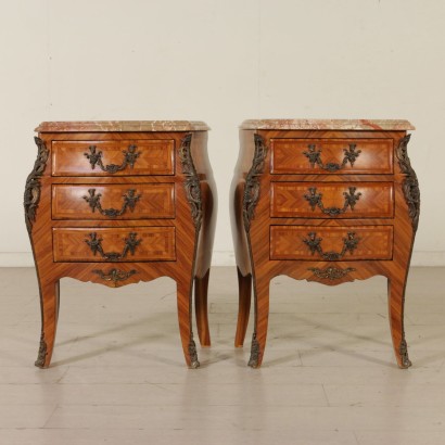 antiquités, table de chevet, table de chevet antique, tables de chevet antiques, table de chevet italienne antique, table de chevet antique, table de chevet de style, table de chevet des années 1900