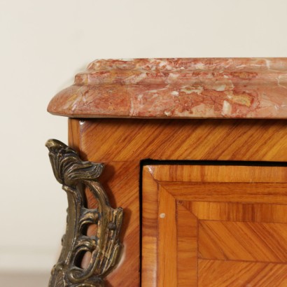 antiquités, table de chevet, table de chevet antique, tables de chevet antiques, table de chevet italienne antique, table de chevet antique, table de chevet de style, table de chevet des années 1900