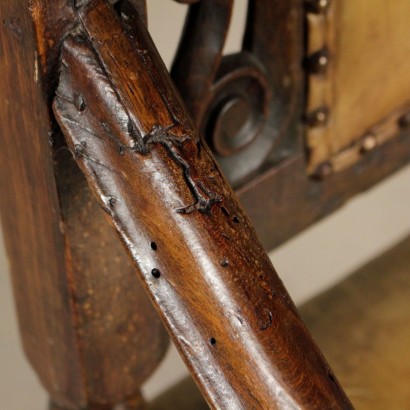 Trône Sculpté de détails