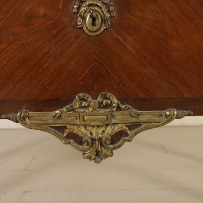Cassettone Napoleone III-particolare