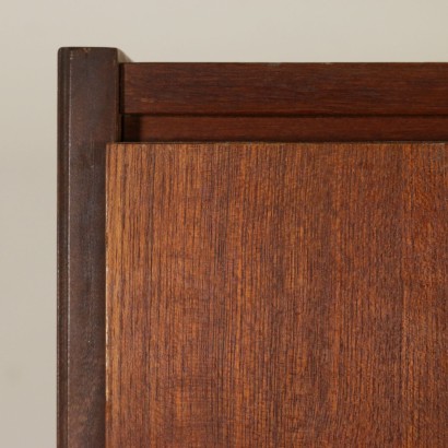 modern antique, modern design design, wardrobe, modern wardrobe, modern wardrobe, Italian wardrobe, vintage wardrobe, 60's wardrobe, 60's design wardrobe. wardrobe cabinet, wardrobe with two hinged doors.