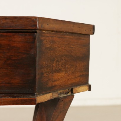 Coffee table-Restoration-detail