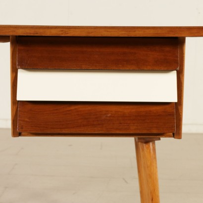 modernariato, modernariato di design, scrivania, scrivania modernariato, scrivania di modernariato, scrivania italiana, scrivania vintage, scrivania anni '60, scrivania design anni 50