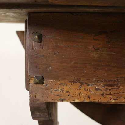 antique, table, antique table, antique table, antique Italian table, antique table, neoclassical table, table of the 900, table with hinges, cup table, cup table with hinges.
