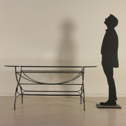 modernariato, modernariato di design, tavolo, tavolo modernariato, tavolo di modernariato, tavolo italiano, tavolo vintage, tavolo anni 70-80, tavolo design anni 70-80, tavolo con base in metallo.