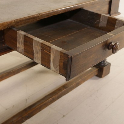 antiquariato, tavolo, antiquariato tavolo, tavolo antico, tavolo antico italiano, tavolo di antiquariato, tavolo neoclassica, tavolo del 900, tavolo piano antico.