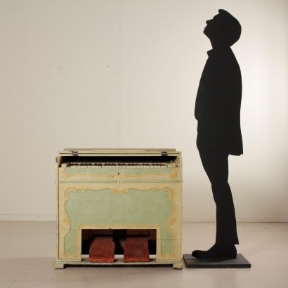 antiquariato, altri mobili, antiquariato altri mobili, altri mobili antichi, altri mobili antichi italiani, altri mobili di antiquariato, altri mobili neoclassici, altri mobili del 900, organetto, organetto laccato.
