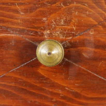 Credenza Scantonata-particolare