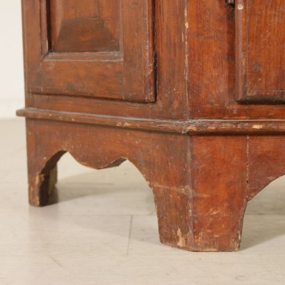 Credenza Scantonata-particolare
