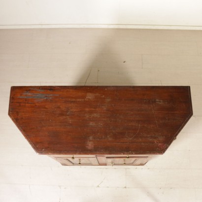 Credenza Scantonata-particolare