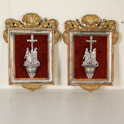 Coppia di Acquasantiere in Cornice