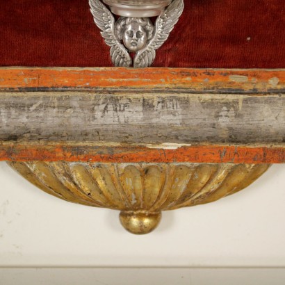 Coppia di Acquasantiere in Cornice-particolare