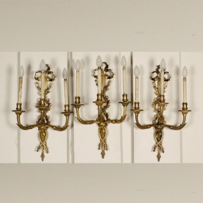 Grupo de Tres Apliques