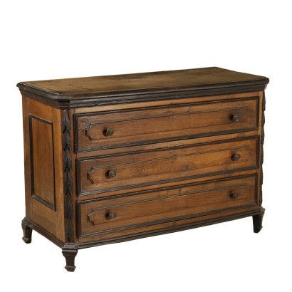 Pecho De Cajones Lombardo