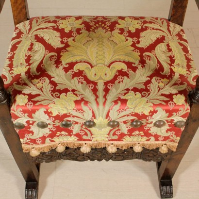 Par de Sillas Talladas-detalle