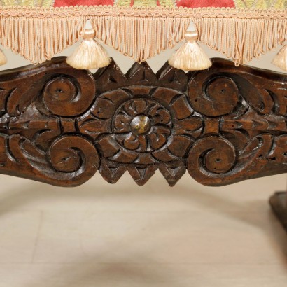 Par de Sillas Talladas-detalle