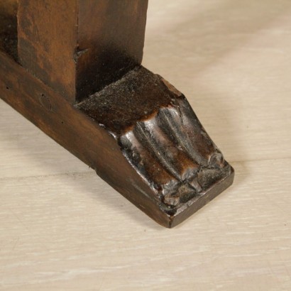 Par de Sillas Talladas-detalle