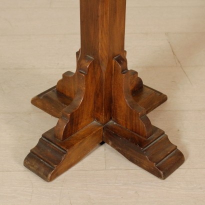 antigüedades, mesita de noche, mesita de noche antigua, mesitas de noche antiguas, mesita de noche italiana antigua, mesita de noche antigua, mesita de noche neoclásica, mesitas de noche del siglo XX, par de mesitas de noche en maderas antiguas.