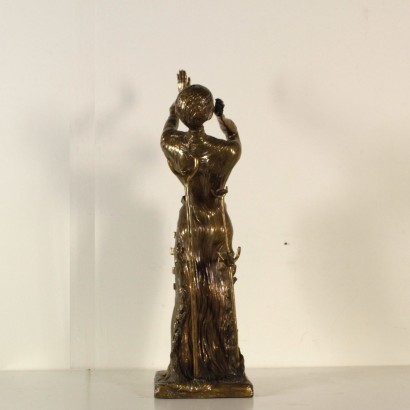 Sculpture of Salvador Dali
