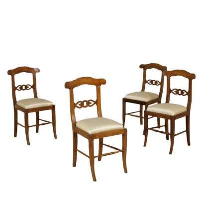 Grupo de Cuatro Sillas