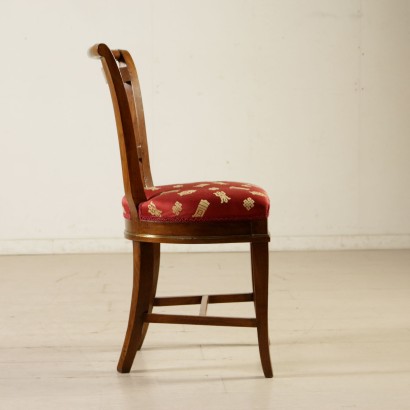 Groupe de Cinq Chaises Répertoire de détails
