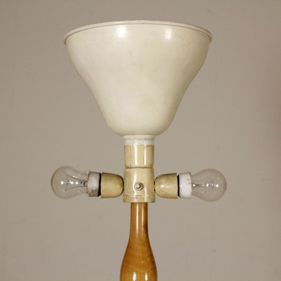 modernariato, modernariato di design, lampada da terra, lampada da terra modernariato, lampada da terra di modernariato, lampada da terra italiana, lampada da terra vintage, lampada da terra anni 50, lampada da terra design anni 50.