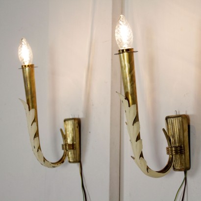 modernariato, modernariato di design, lampada da parete, lampada da parete modernariato, lampada da parete di modernariato, lampada da parete italiana, lampada da parete vintage, lampada da parete anni 40-50, lampada da parete design anni 40-50.