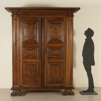 Gabinete en madera de Nogal del Siglo XVIII