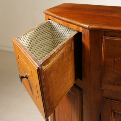 Credenza Scantonata Veneta-particolare