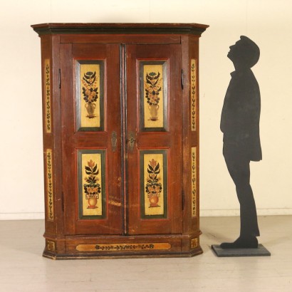 Armario con Dos Puertas Pintadas