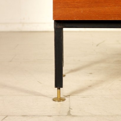 antigüedades modernas, antigüedades de diseño moderno, aparador, aparador de antigüedades modernas, aparador de antigüedades modernas, aparador italiano, aparador vintage, aparador de los años 60, aparador de diseño de los 60, solapa de los 60, escritorio.