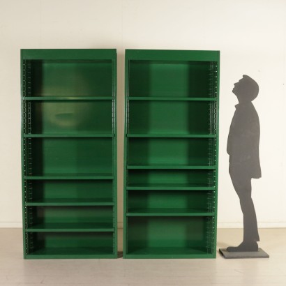 antigüedades modernas, antigüedades de diseño moderno, librería, librería antigua moderna, librería antigua moderna, librería italiana, librería vintage, librería de los 70, librería de diseño de los 70, par de librerías.