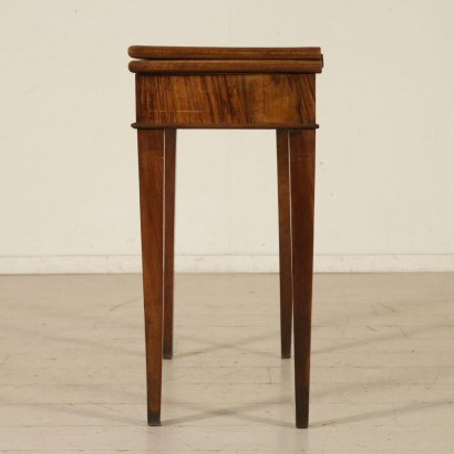 Mesa de café desde el Directorio del Juego