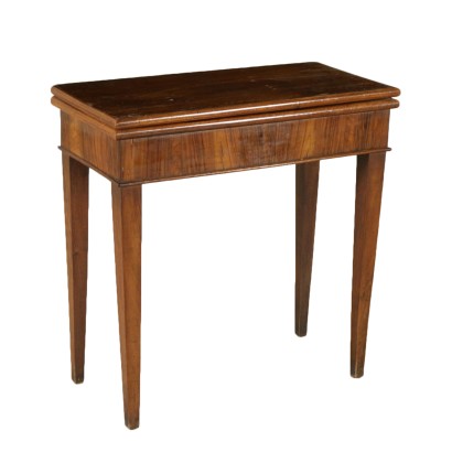 Mesa de café desde el Directorio del Juego