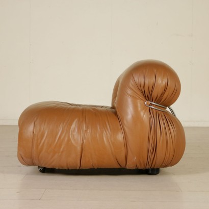 modernariato, modernariato di design, poltrona, poltrona modernariato, poltrona di modernariato, poltrona italiana, poltrona vintage, poltrona anni 70, poltrona design anni 70, coppia di poltrone, poltrone Afra e Tobia Scarpa, poltrone Soriana.