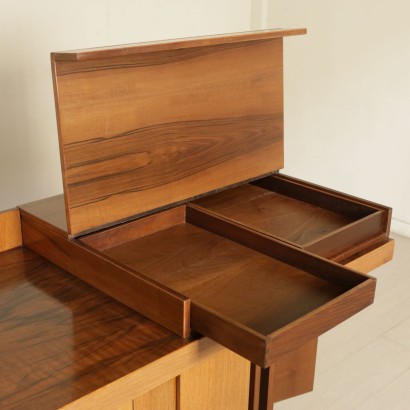 modernariato, modernariato di design, credenza, credenza modernariato, credenza di modernariato, credenza italiana, credenza vintage, credenza anni 60-70, credenza design anni 60-70, mobile Silvio Coppola.