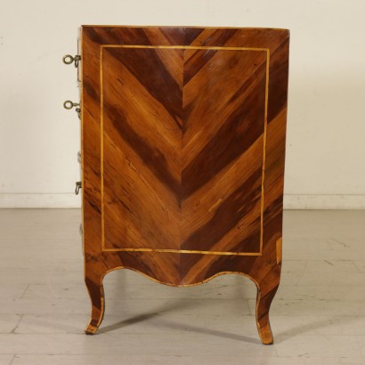 Kommode Bewegt-seite