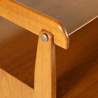 antigüedades modernas, antigüedades de diseño moderno, aparador, aparador de antigüedades modernas, aparador de antigüedades modernas, aparador italiano, aparador vintage, aparador de los años 50, aparador de diseño de los años 50, muebles de los años 50.