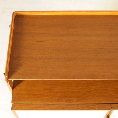 antigüedades modernas, antigüedades de diseño moderno, aparador, aparador de antigüedades modernas, aparador de antigüedades modernas, aparador italiano, aparador vintage, aparador de los años 50, aparador de diseño de los años 50, muebles de los años 50.