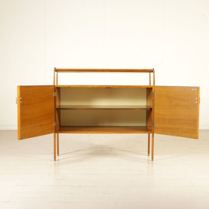 antigüedades modernas, antigüedades de diseño moderno, aparador, aparador de antigüedades modernas, aparador de antigüedades modernas, aparador italiano, aparador vintage, aparador de los años 50, aparador de diseño de los años 50, muebles de los años 50.