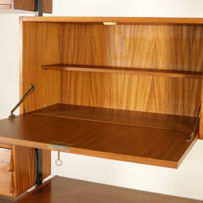 moderne Antiquitäten, modernes Design Antiquitäten, Bücherregal, modernes antikes Bücherregal, modernes antikes Bücherregal, italienisches Bücherregal, Vintage Bücherregal, 1950er-60er Bücherregal, 50er-60er Design Bücherregal, Bücherregal mit verstellbaren Positionselementen.