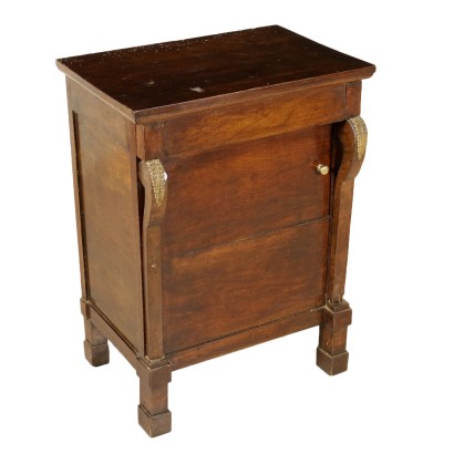 Chevet Restauration Noyer Laiton traité Italie XIXeme siècle