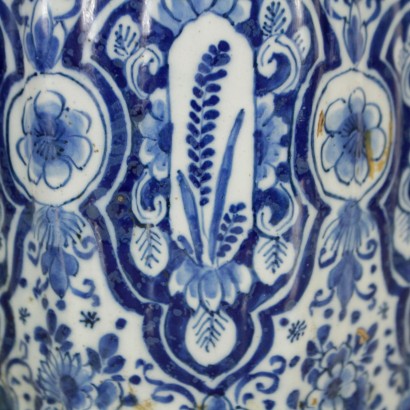 Florero de Delft-detalle