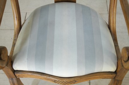 antiquités, restauration antique, chaises, fauteuils, canapés, restauration de fauteuils.