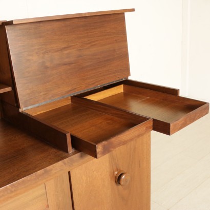 modernariato, modernariato di design, credenza, credenza modernariato, credenza di modernariato, credenza italiana, credenza vintage, credenza anni 60, credenza design anni 60, credenza Silvio Coppola.