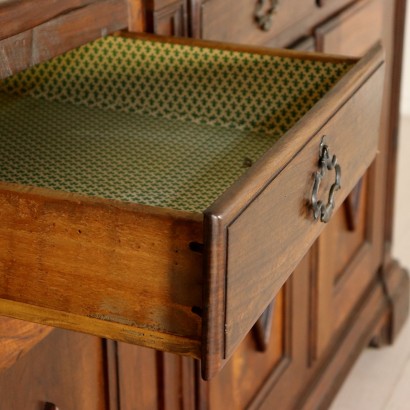antiquariato, credenza, antiquariato credenza, credenza antica, credenza antica italiana, credenza di antiquariato, credenza neoclassica, credenza del 900.