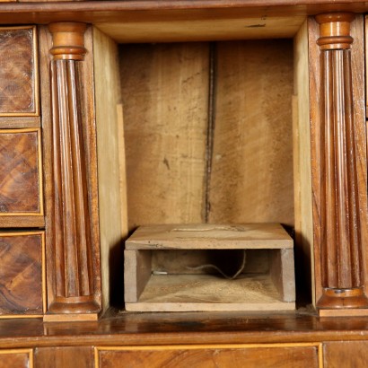 Secretaire in Piuma di Noce - particolare